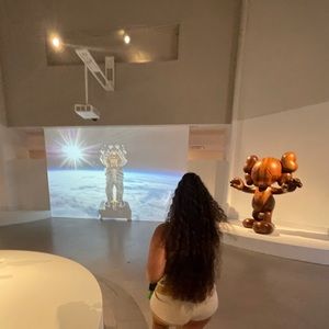 Meet your Posher, Dora